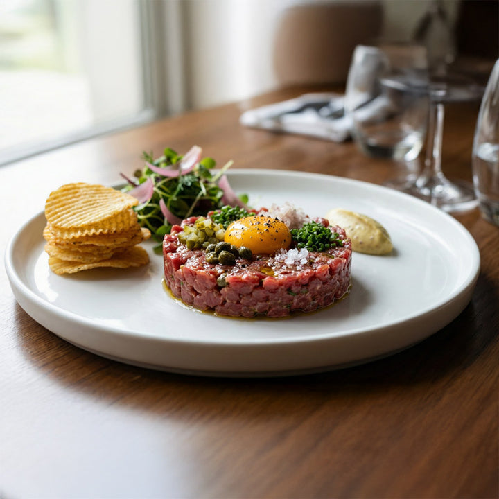 Tartare de bœuf au couteau gastronomique