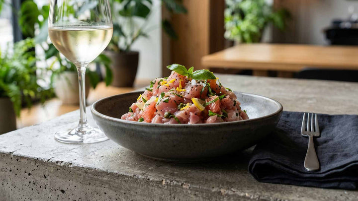 Tartare d'espadon aux agrumes et basilic
