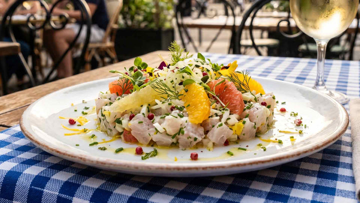 Tartare de loup aux agrumes et fenouil croquant